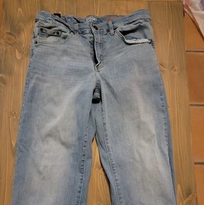 Levi jeans